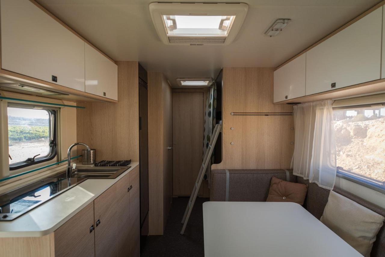 Itav Bateva Caravans - ייטב בטבע קרוואנים Mitzpe Ramon Esterno foto