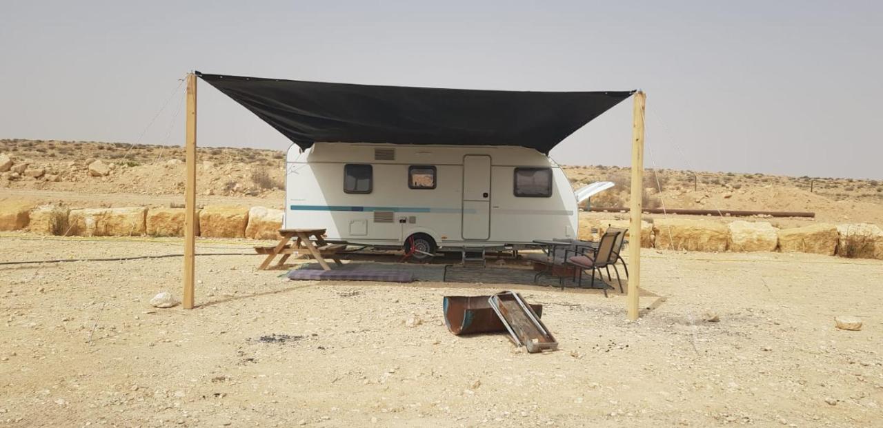 Itav Bateva Caravans - ייטב בטבע קרוואנים Mitzpe Ramon Esterno foto