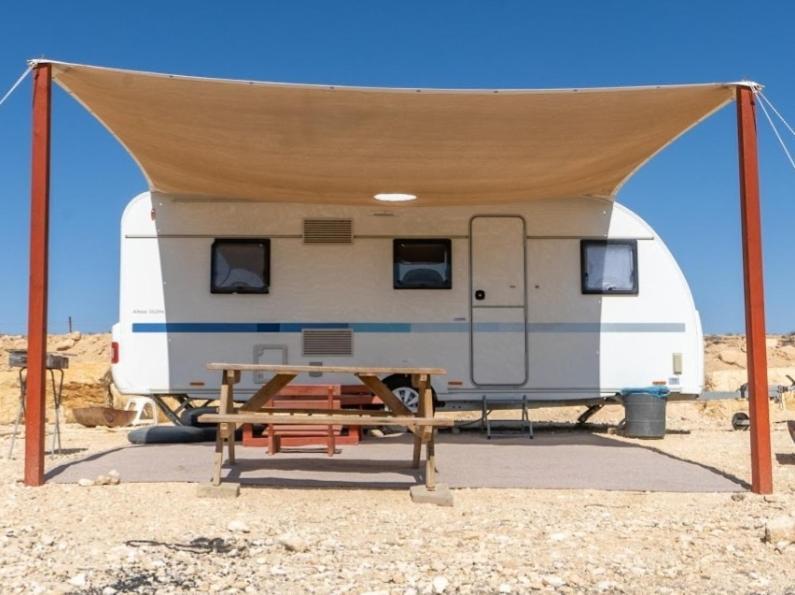 Itav Bateva Caravans - ייטב בטבע קרוואנים Mitzpe Ramon Esterno foto